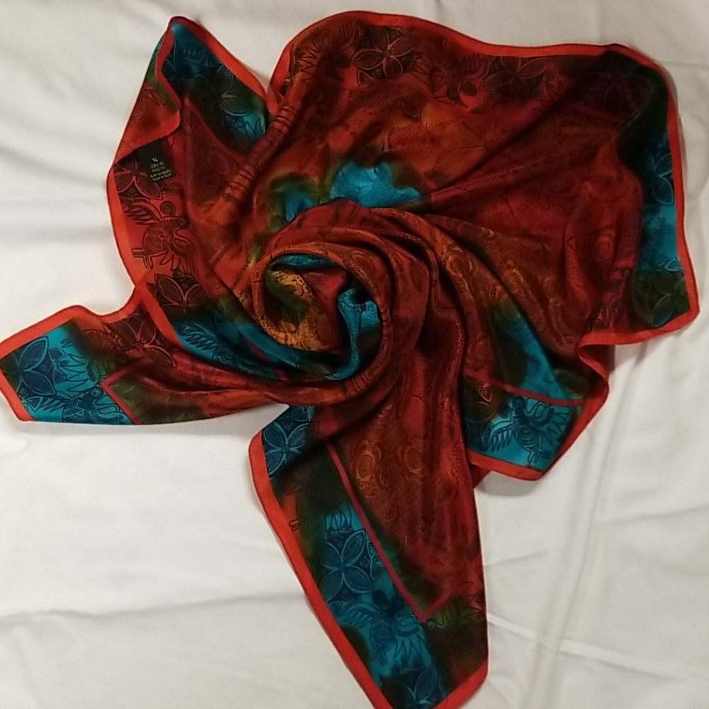 Tie Rack 100% Silk Scarf 80 x 80 square
